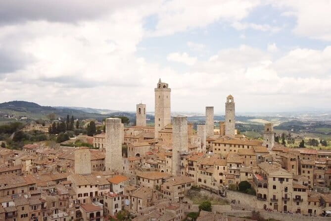 David & Duomo: Accademia & Skip the Line Exclusive Dome Access - The Dome Climb: Steep, Narrow, and Worth It