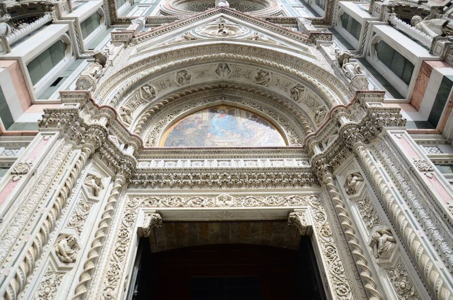 Florence: Duomo Complex Tour with Giotto Tower Ticket - The Giotto Bell Tower climb, and why the time slot matters