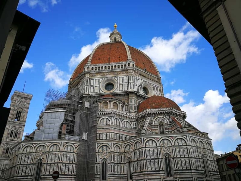 Florence: Duomo Skip-Any-Line Tour - Entering Santa Maria del Fiore without the queue