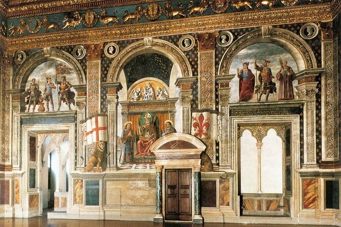 Florence: Palazzo Vecchio Skip-the-Line Entry Ticket - Why Palazzo Vecchio feels different from other Florence stops