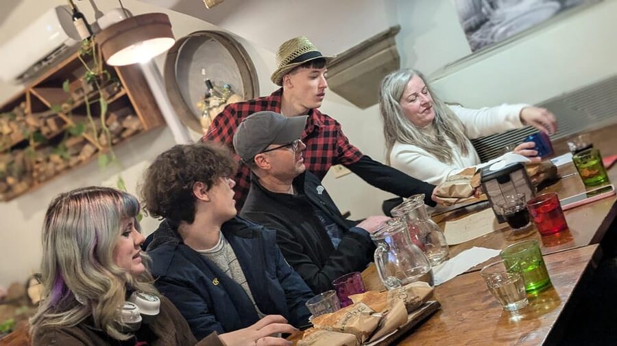 Florence: Street Food Walking Tour with Wine - Meeting point at the Medici Chapels: quick orientation that saves time