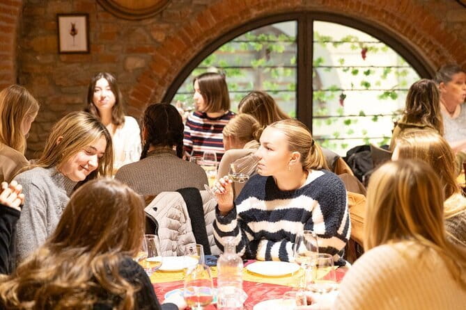 Pasta Cooking Class: Mastering Nonna's Recipes - Unlimited wine and the meal at the end: why it works, and what to watch