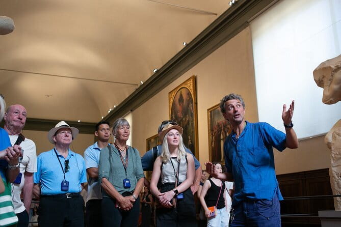 Skip-the-Line Florence Highlights and David Walking Tour - Ponte Vecchio to Piazza della Signoria: the civic heart and its statues